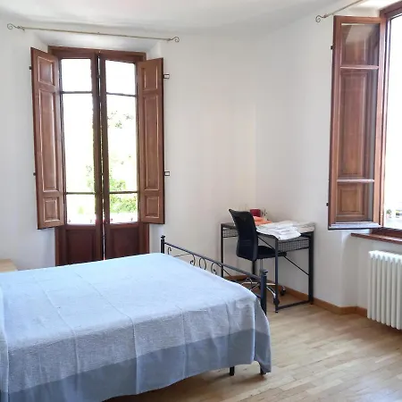 Holiday Rental- By The Walls N 395